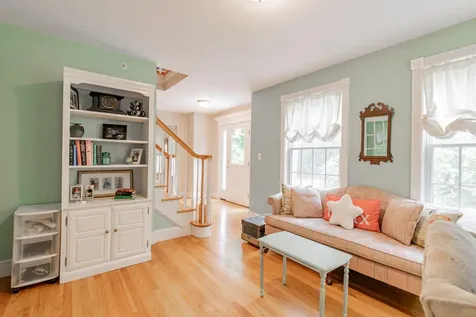 2 Summit Terrace Falmouth ME 04105