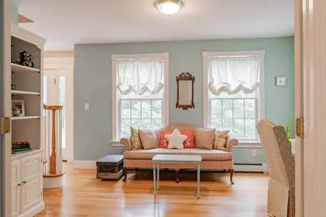 2 Summit Terrace Falmouth ME 04105