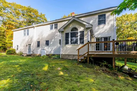 2 Summit Terrace Falmouth ME 04105