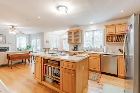 2 Summit Terrace Falmouth ME 04105