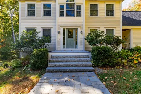 2 Summit Terrace Falmouth ME 04105