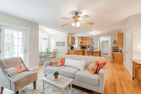 2 Summit Terrace Falmouth ME 04105