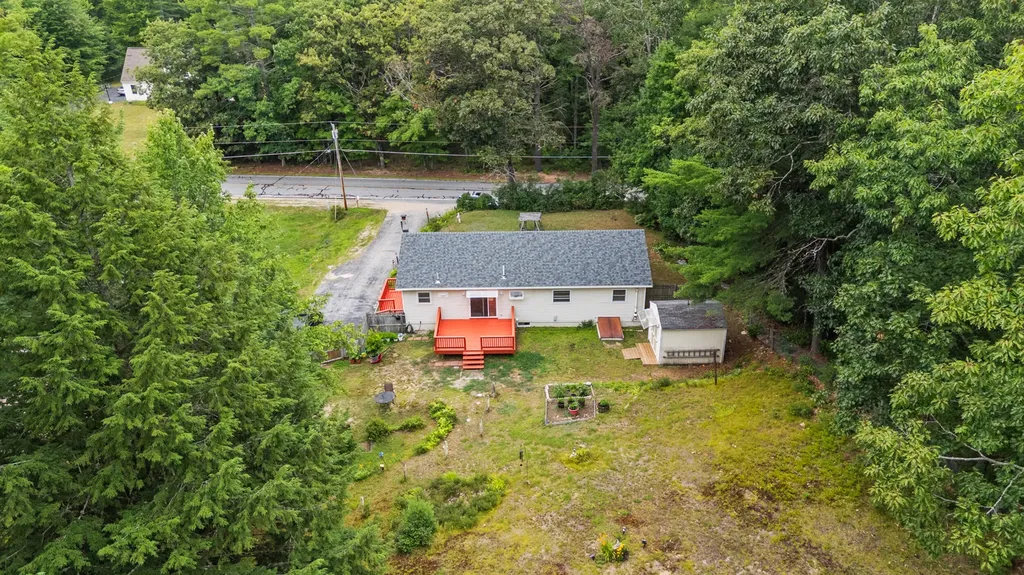 279 Manchester Road Standish ME 04084