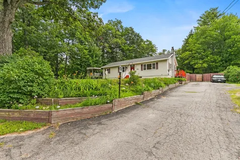 279 Manchester Road Standish ME 04084