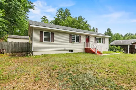 279 Manchester Road Standish ME 04084