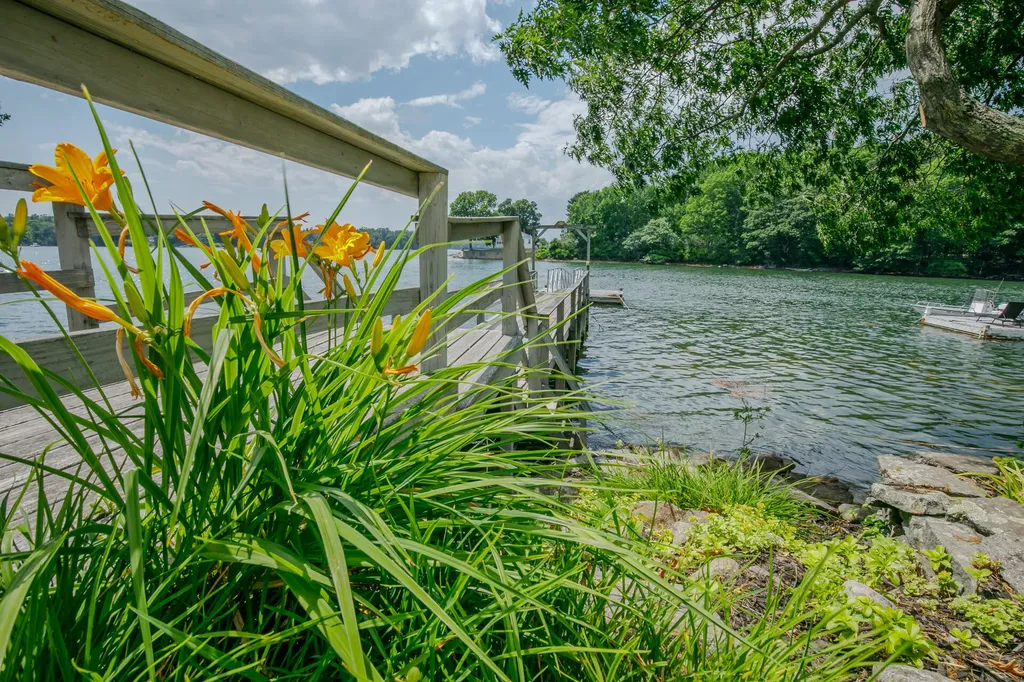 839 Fosters Point Road West Bath ME 04530