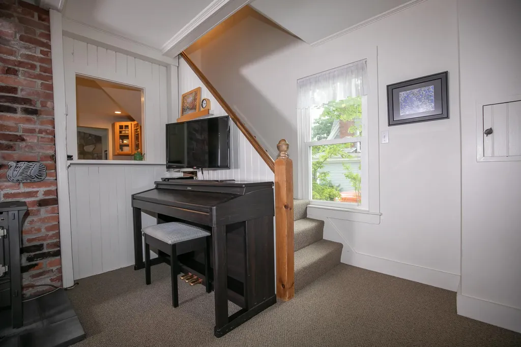 839 Fosters Point Road West Bath ME 04530