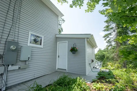 839 Fosters Point Road West Bath ME 04530