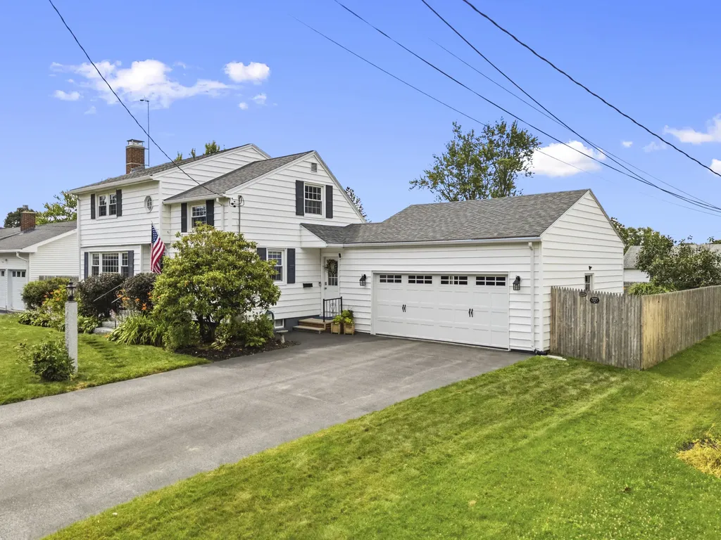 20 Groveside Road Portland ME 04102