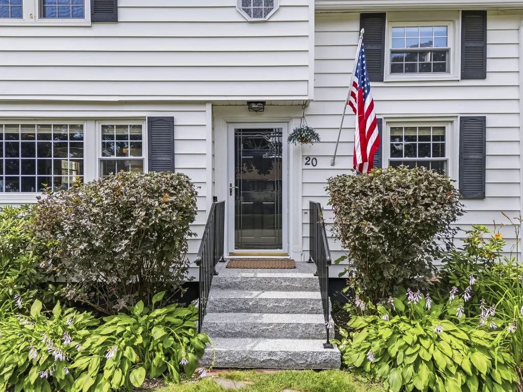 20 Groveside Road Portland ME 04102