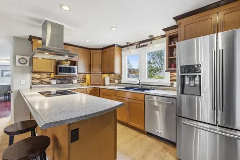 20 Groveside Road Portland ME 04102