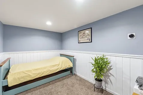 20 Groveside Road Portland ME 04102