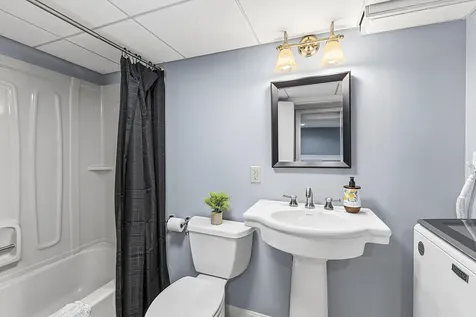 20 Groveside Road Portland ME 04102