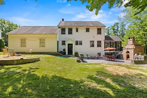 79 Stroudwater Place Westbrook ME 04092