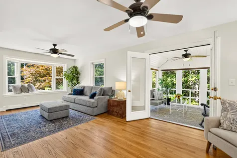 79 Stroudwater Place Westbrook ME 04092