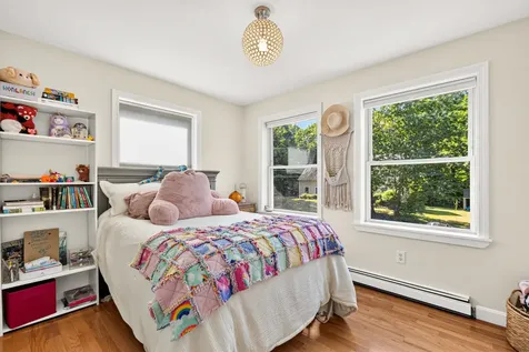 79 Stroudwater Place Westbrook ME 04092