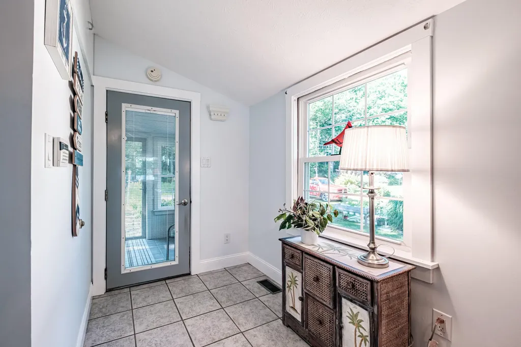 117 Middle Road Acton ME 04001