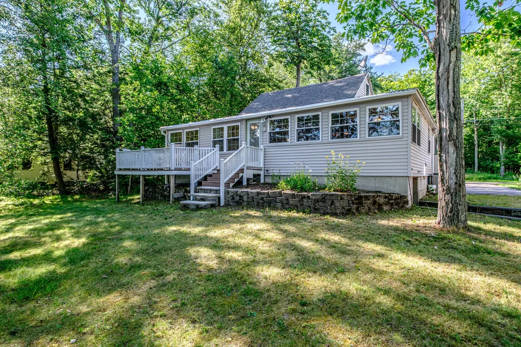 117 Middle Road Acton ME 04001