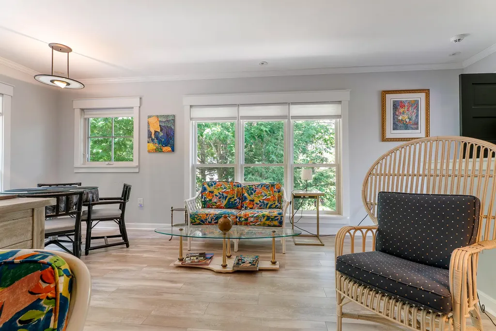 24 Ho Hum Hill Ogunquit ME 03907