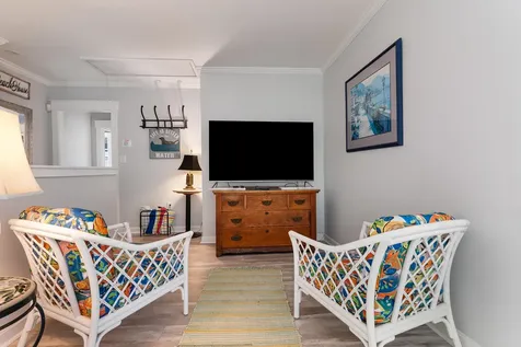 24 Ho Hum Hill Ogunquit ME 03907