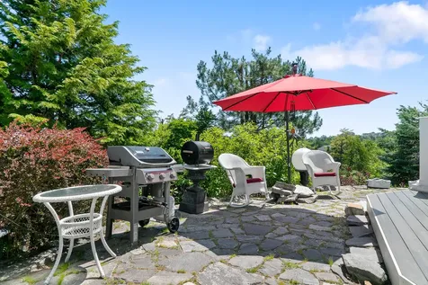 24 Ho Hum Hill Ogunquit ME 03907