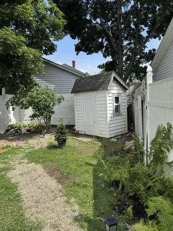 76 Vernon Street Bangor ME 04401