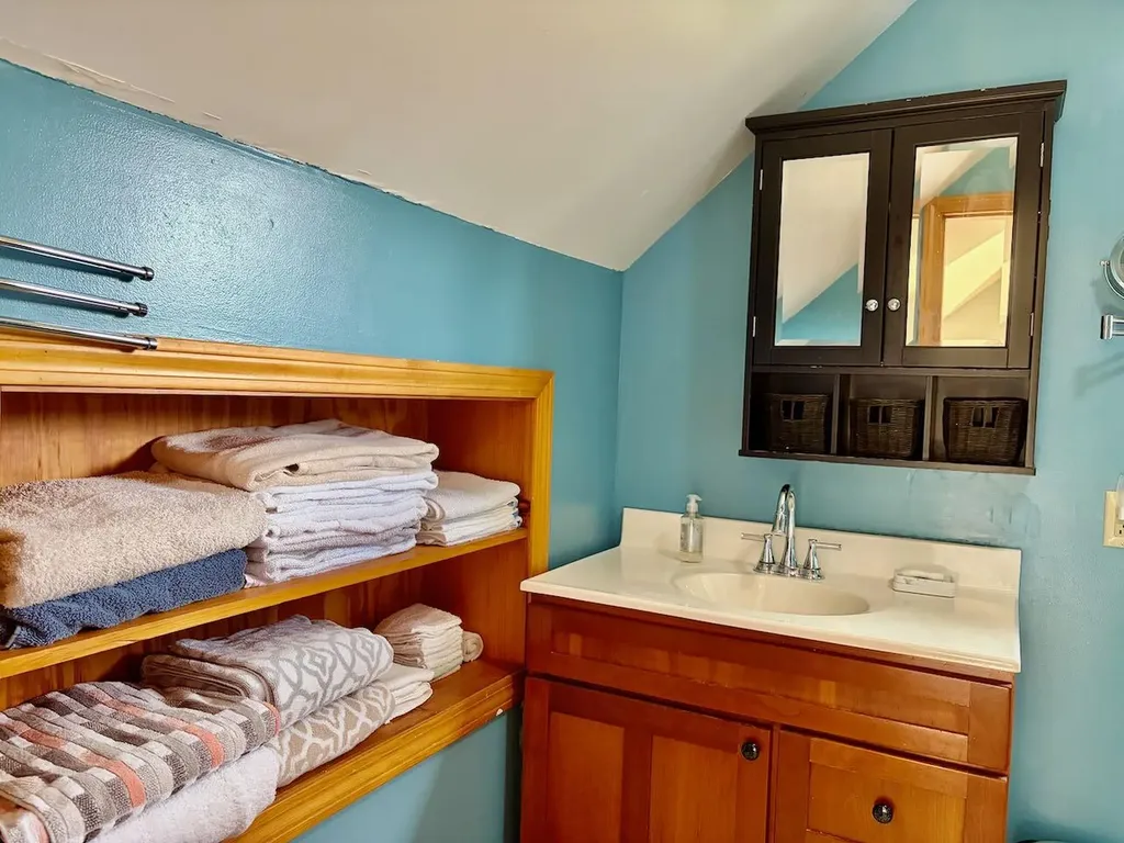 17 Shady Lane Kingfield ME 04947