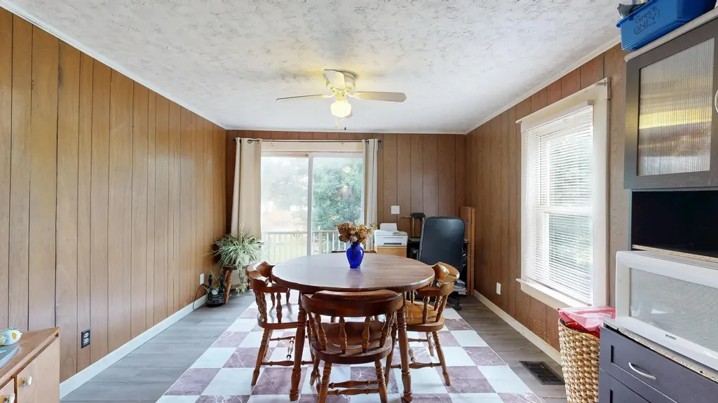 176 Main Street Sabattus ME 04280