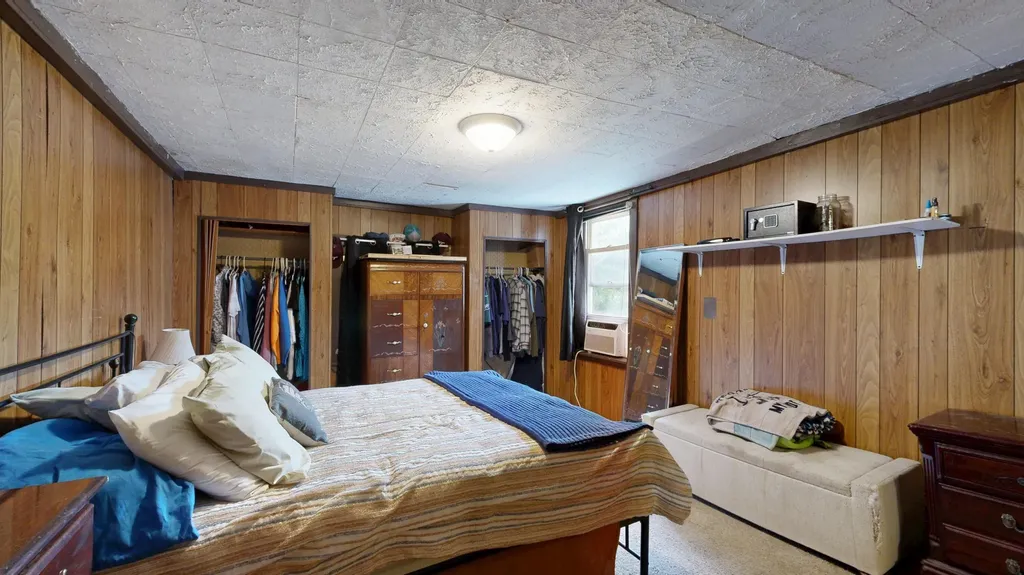176 Main Street Sabattus ME 04280