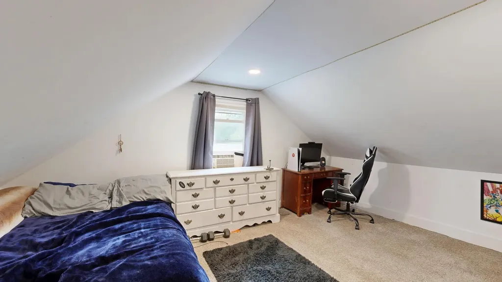176 Main Street Sabattus ME 04280
