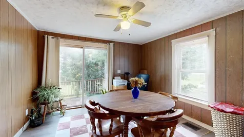 176 Main Street Sabattus ME 04280