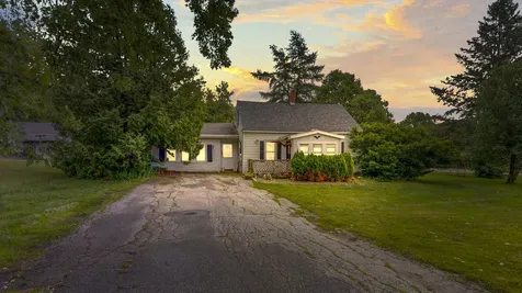 176 Main Street Sabattus ME 04280