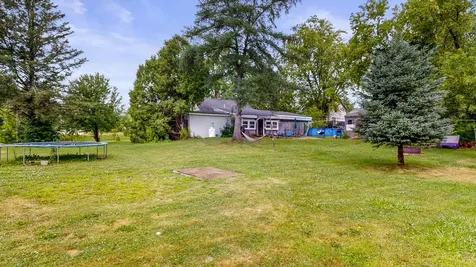 176 Main Street Sabattus ME 04280