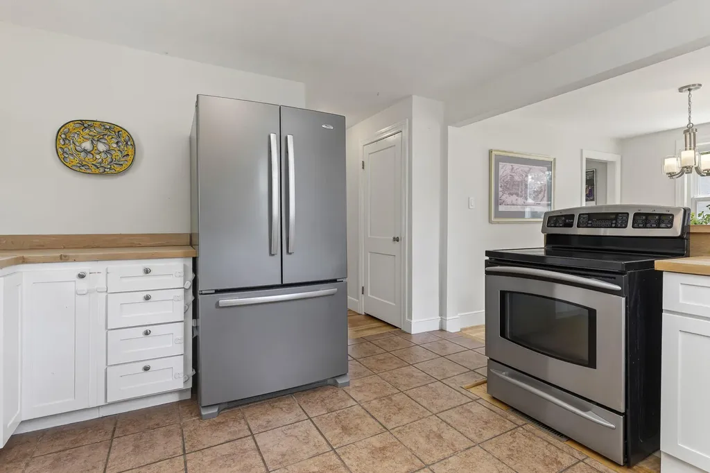 84 Dorset Street Portland ME 04102