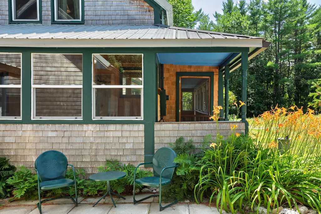 33 Sunshine Farm Road Litchfield ME 04350