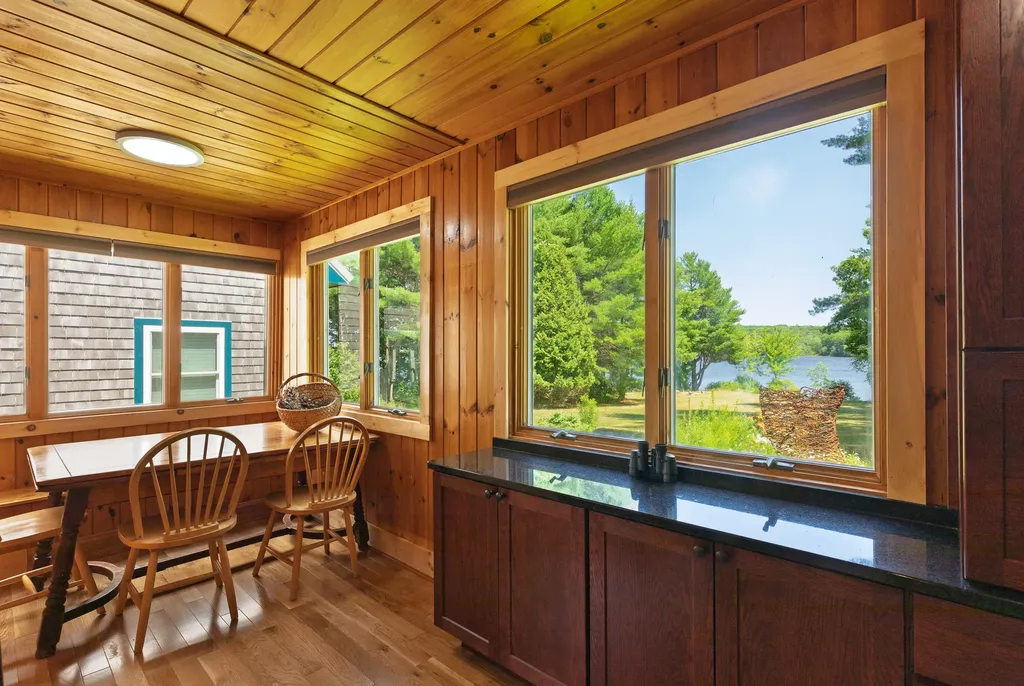 33 Sunshine Farm Road Litchfield ME 04350