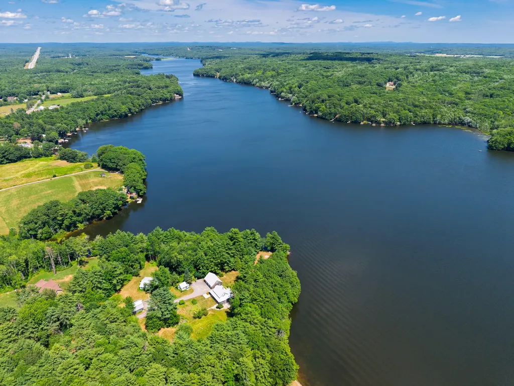 33 Sunshine Farm Road Litchfield ME 04350