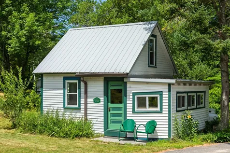 33 Sunshine Farm Road Litchfield ME 04350