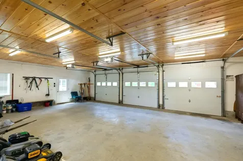 33 Sunshine Farm Road Litchfield ME 04350