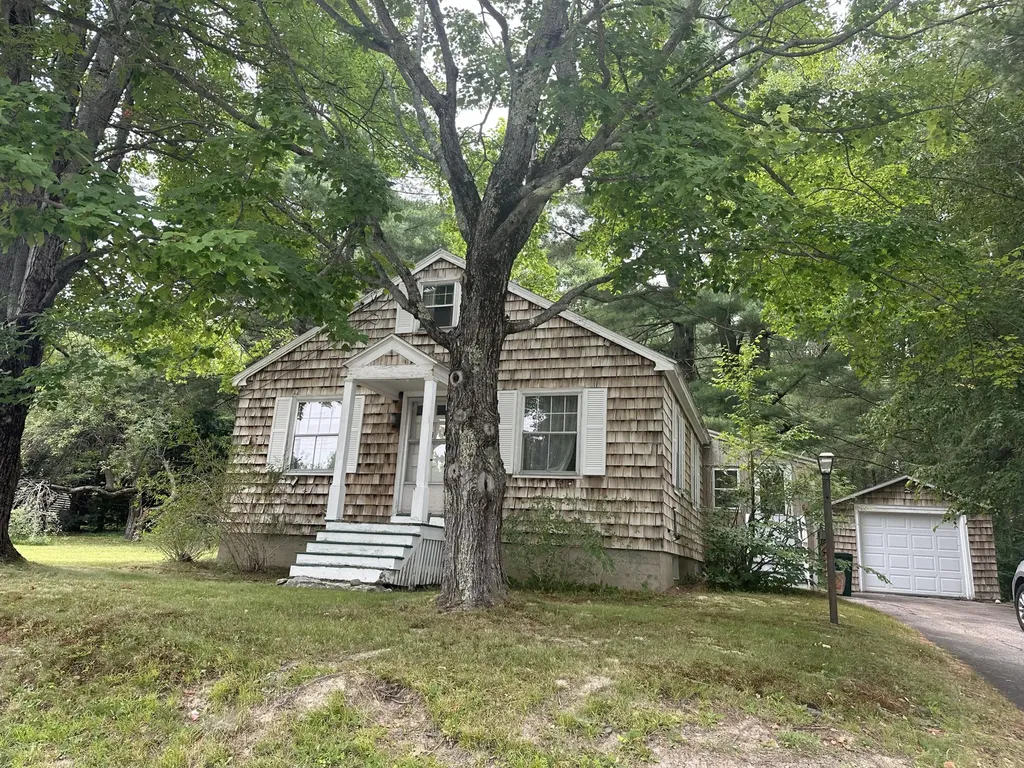 54 Westmore Avenue Biddeford ME 04005