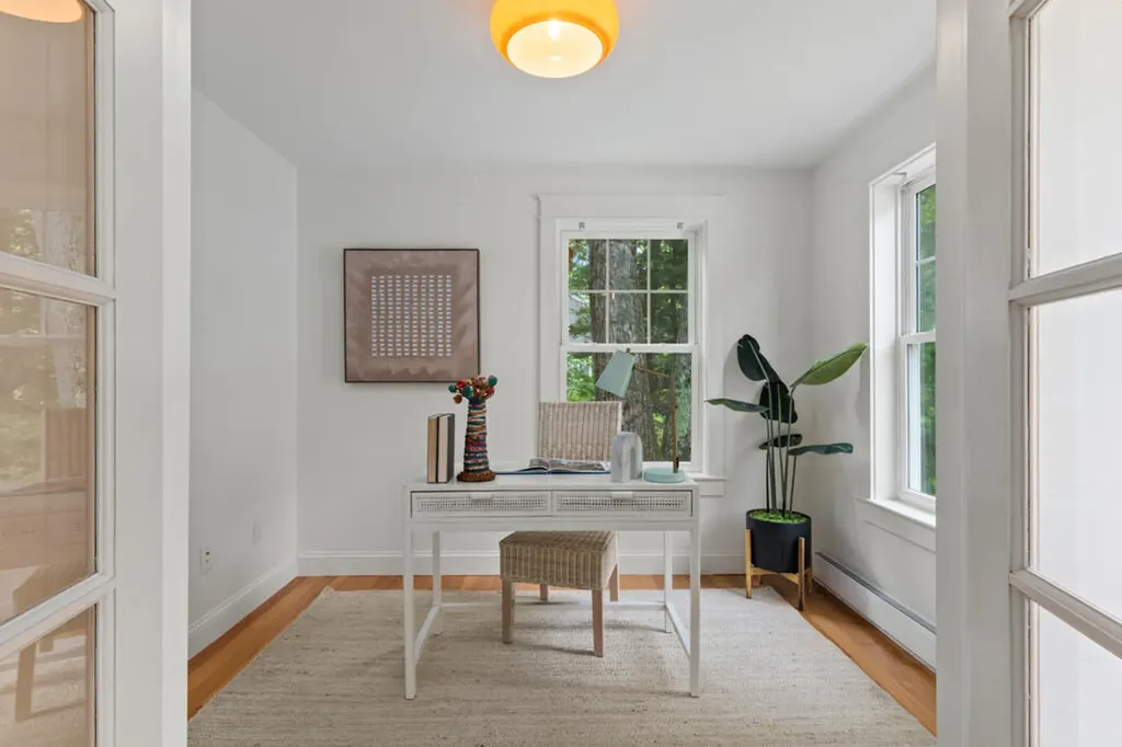 5 Hemlock Hill Road Cape Elizabeth ME 04107