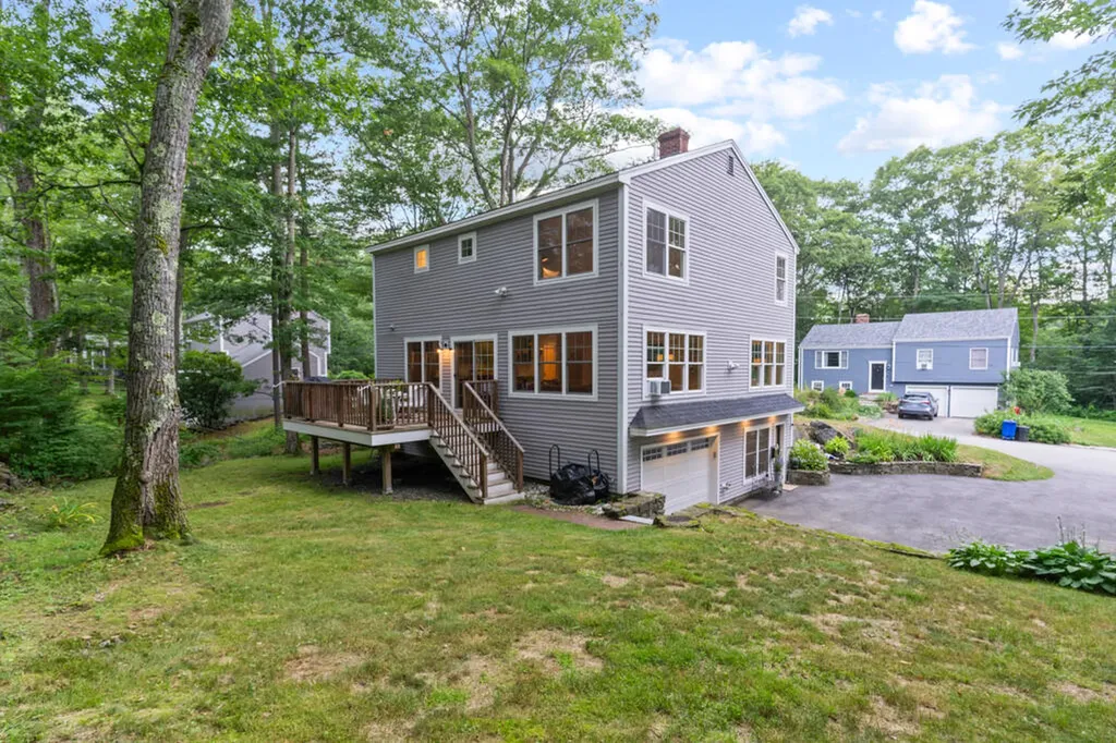 5 Hemlock Hill Road Cape Elizabeth ME 04107
