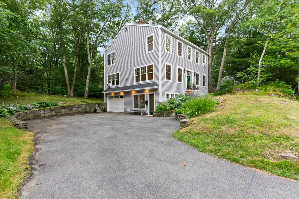 5 Hemlock Hill Road Cape Elizabeth ME 04107