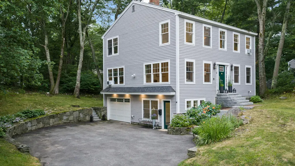 5 Hemlock Hill Road Cape Elizabeth ME 04107