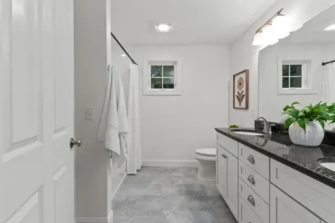 5 Hemlock Hill Road Cape Elizabeth ME 04107