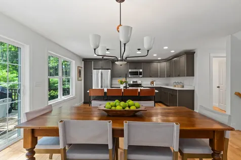 5 Hemlock Hill Road Cape Elizabeth ME 04107