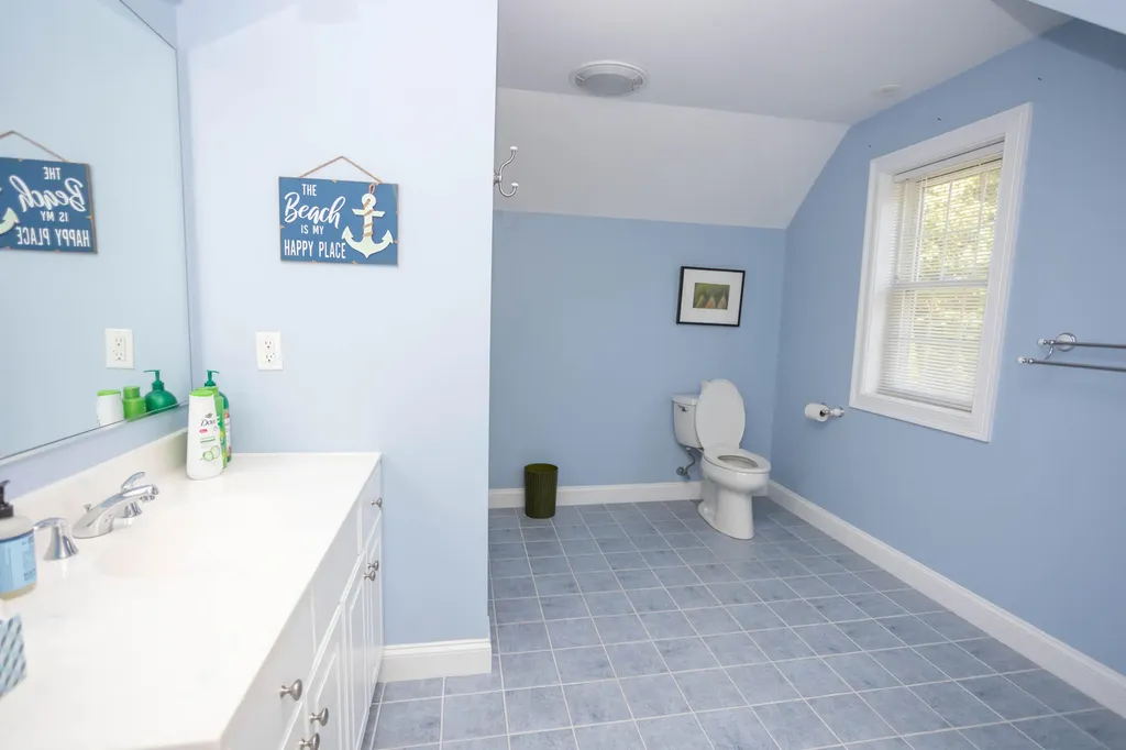 8 Wood Lane Ogunquit ME 03907