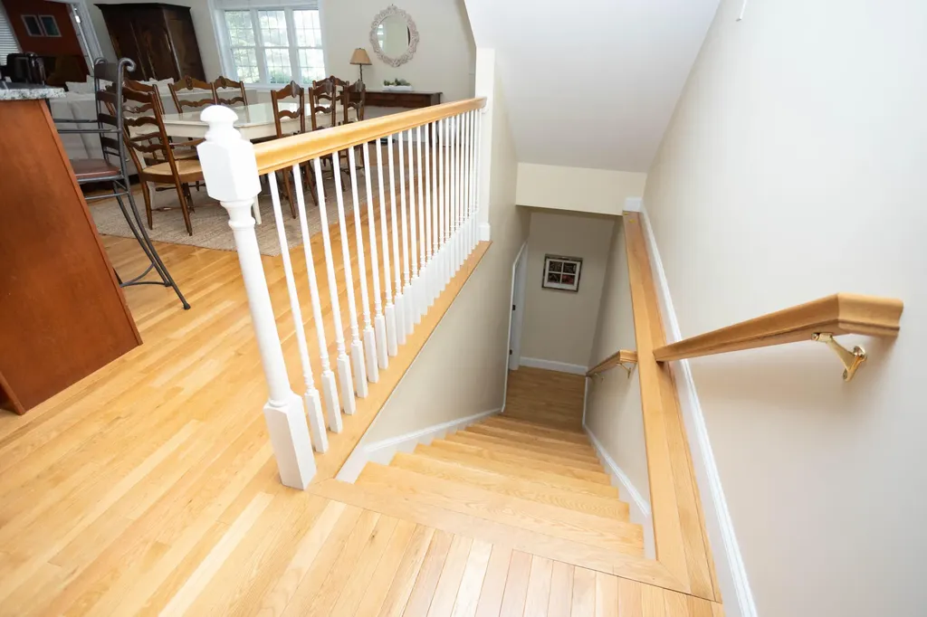 8 Wood Lane Ogunquit ME 03907