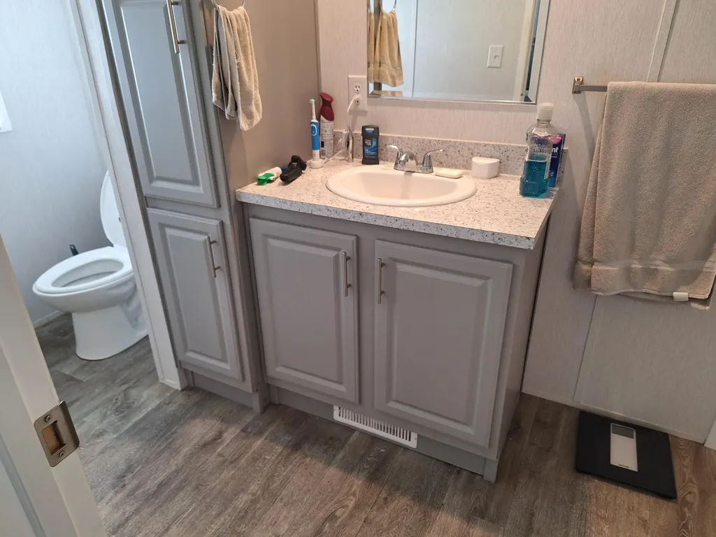 20 Oxbow Drive Lewiston ME 04240