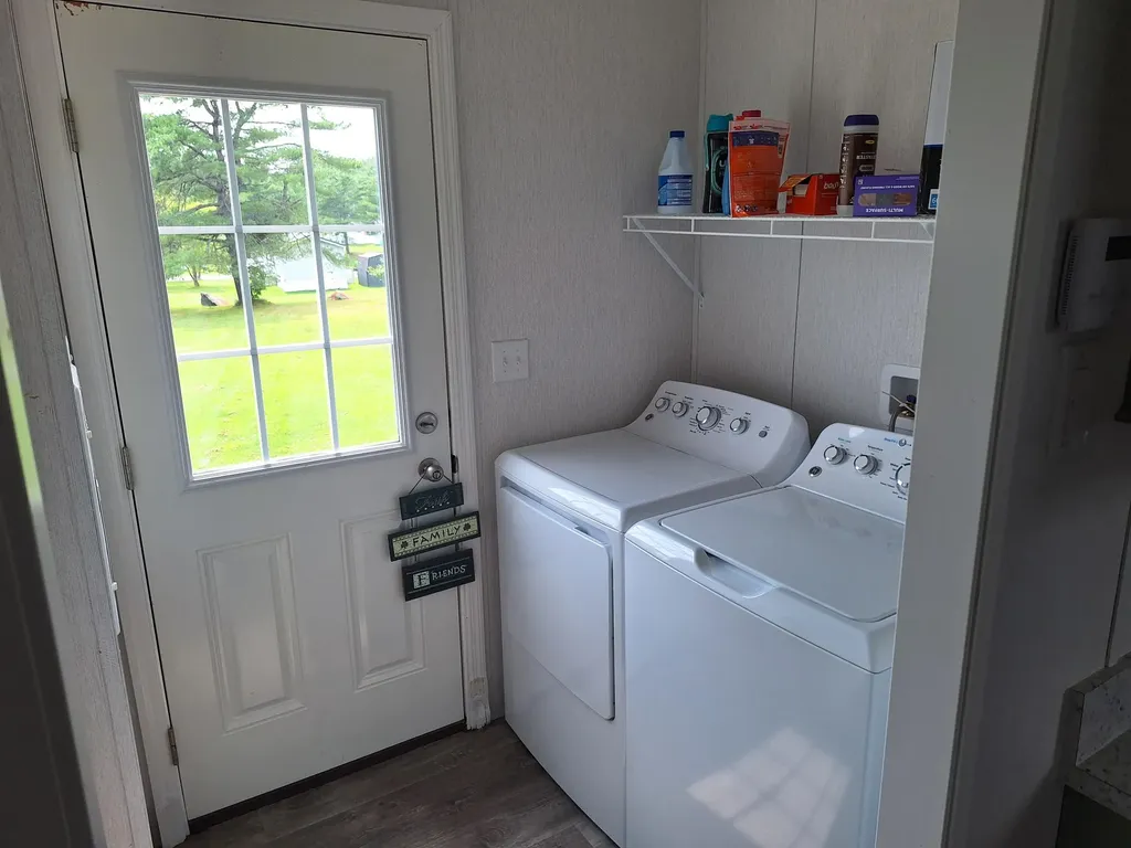 20 Oxbow Drive Lewiston ME 04240